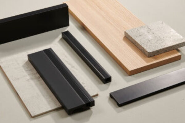 Collection Black de NMC, design de caractère